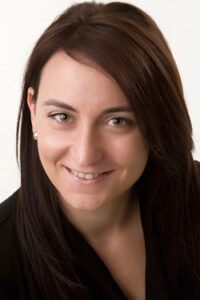 Dr Louise Hayes - Clinical Psychologist, Author & Trainer